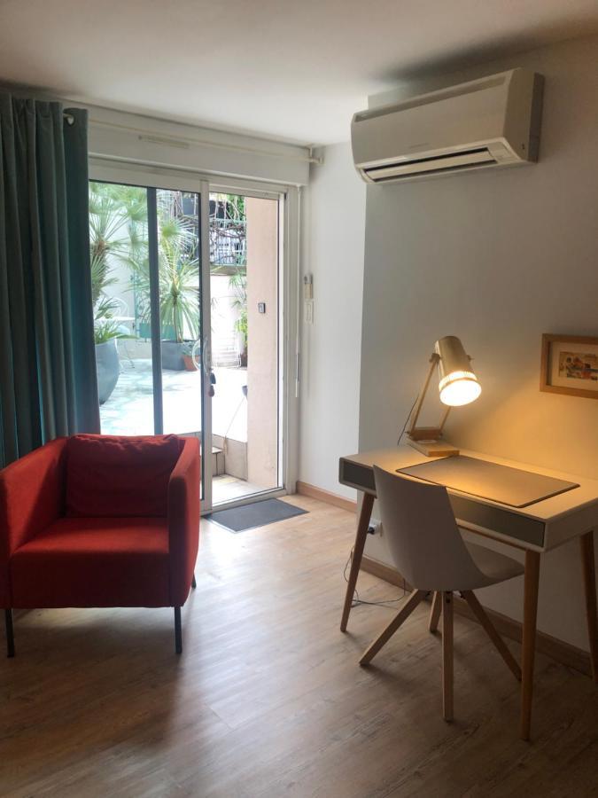 ホテル Couette Et Cafe モンペリエ エクステリア 写真