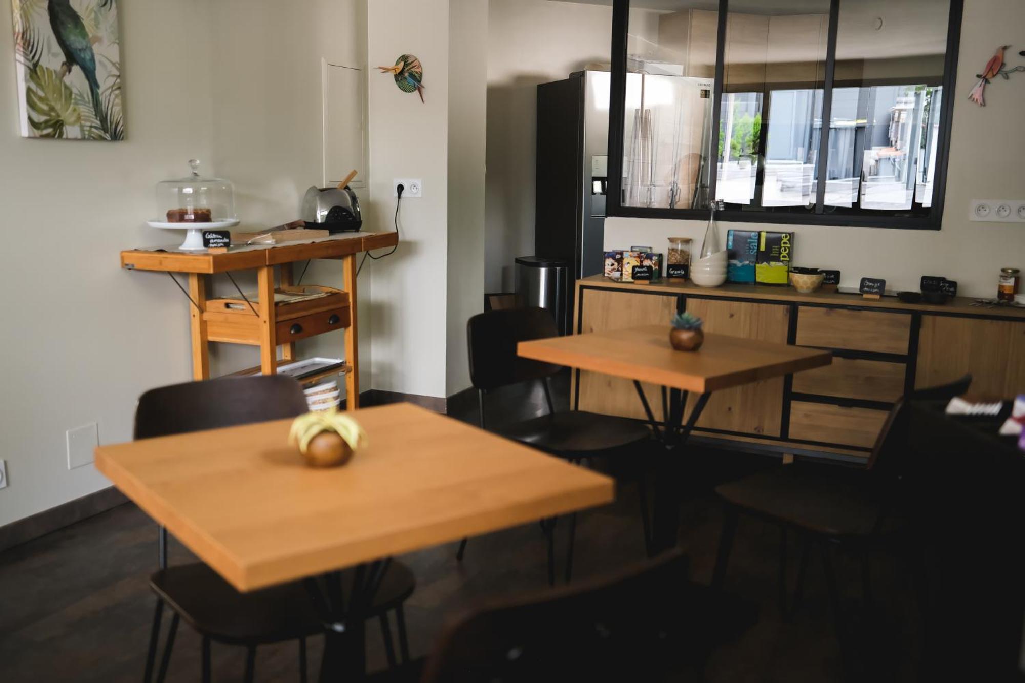 ホテル Couette Et Cafe モンペリエ エクステリア 写真